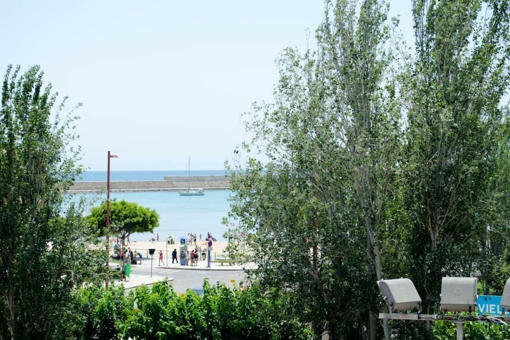 Primera Linea En Playa Sur. Plaza Constitucion Peñíscola Dış mekan fotoğraf